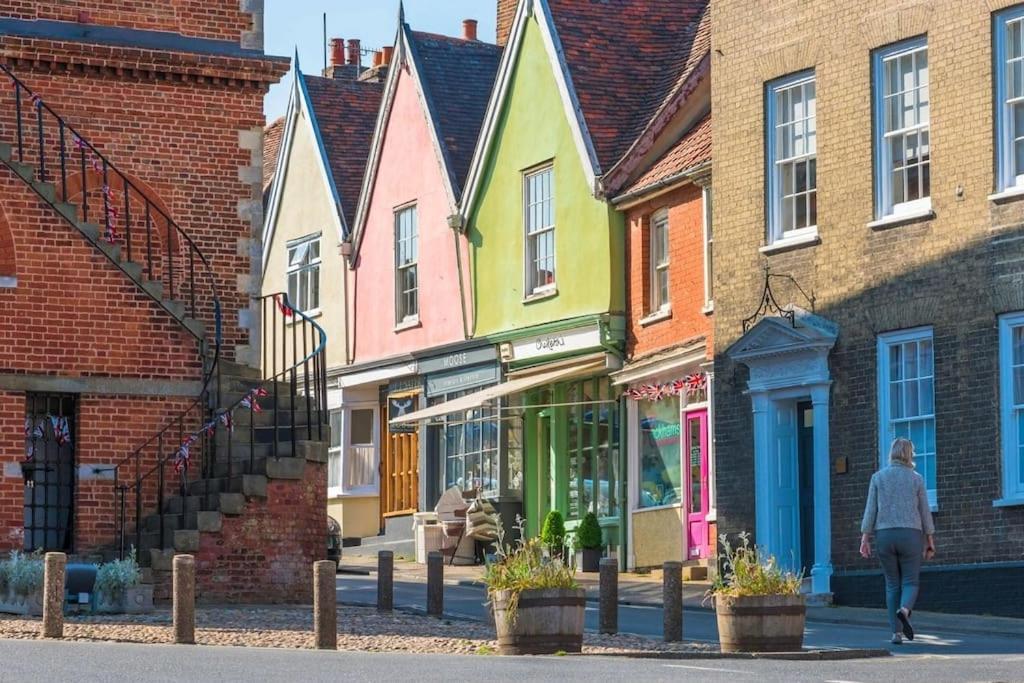 Riverside Haven In Woodbridge Dış mekan fotoğraf