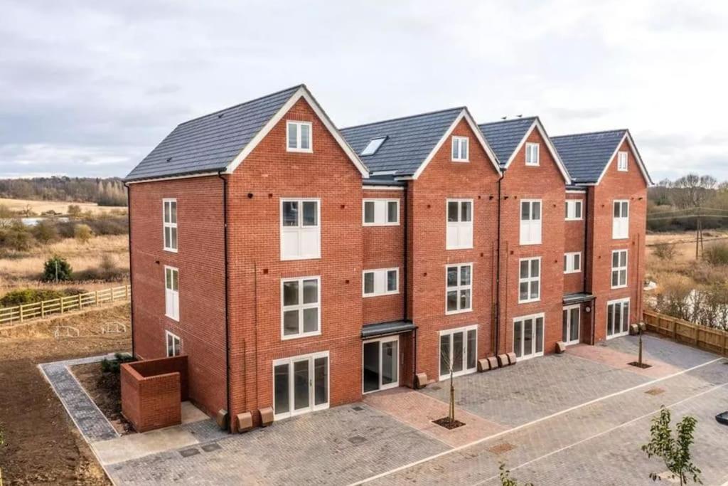 Riverside Haven In Woodbridge Dış mekan fotoğraf