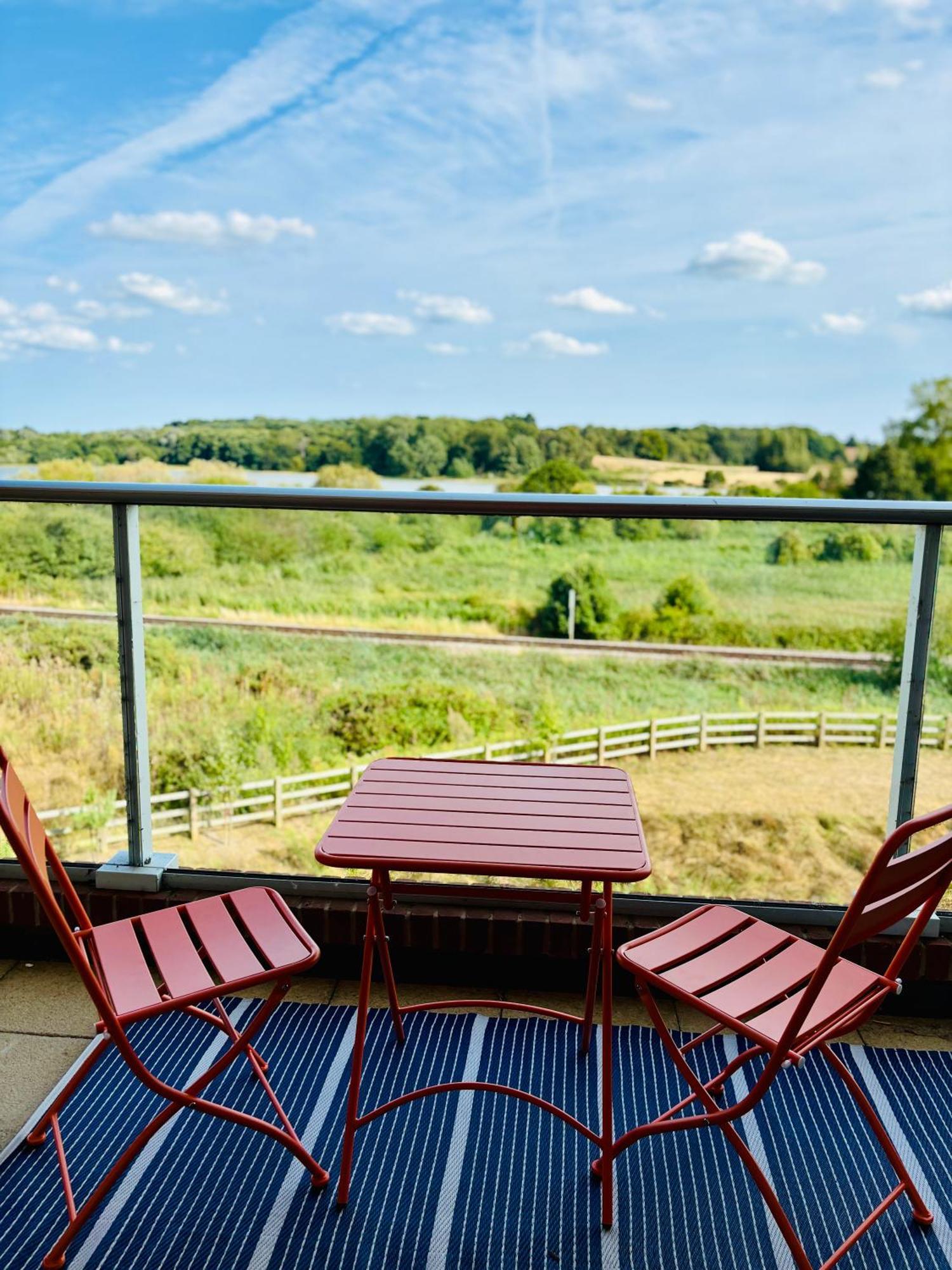 Riverside Haven In Woodbridge Dış mekan fotoğraf